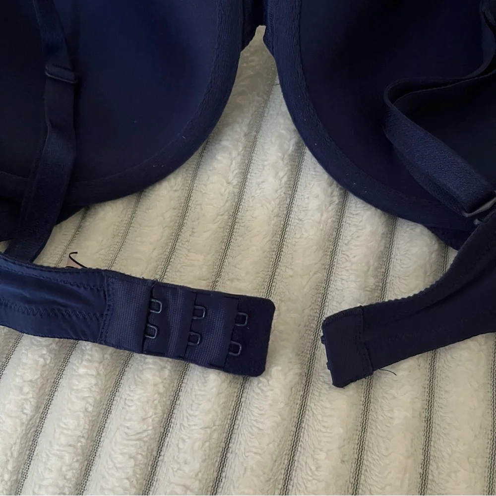 VS Strappy Blue Bra